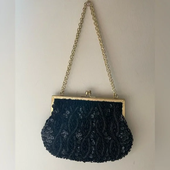 Beaded Hand Purse | Handmade | Gold Chain - Picture 5 of 16